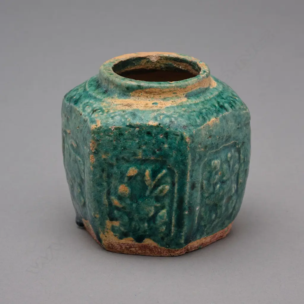 Chinese stoneware jar, Image 1++
